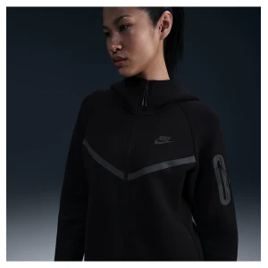 Женский Спортивный костюм Nike Tech Fleece Black HV6747-010__HV6779-010 (Оригинал)