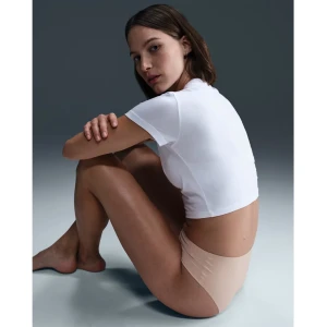 Нижня білизна жіноча Nike Leak Protection: Period Beige Fz1469-207 (Оригінал)