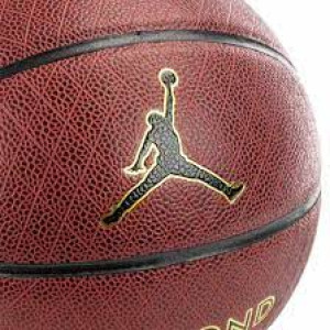 Мяч Баскетбольний Nike Jordan Diamond Outdoor 8P Deflated Amber/Black/Metallic Gold/Black 07 J.100.8252.891.07 (Оригінал)