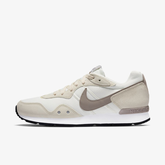 Кроссовки Nike Venture Runner CK2944-200 (Оригинал) Кроссовки Nike Venture Runner CK2944-200 (Оригинал)