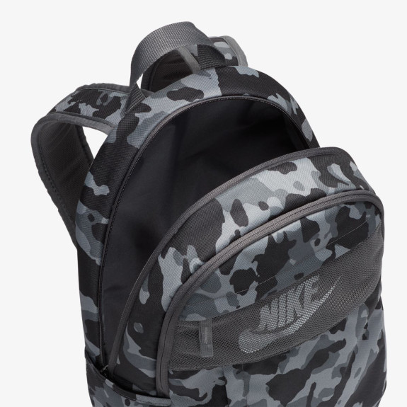 Рюкзак Nike 2.0 Printed Backpack CK5727-068 - фото №3 Рюкзак Nike 2.0 Printed Backpack CK5727-068 - фото №3