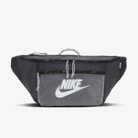 Сумка На Пояс Nike Tech CV1411-010 (Оригинал) Сумка На Пояс Nike Tech CV1411-010 (Оригинал)