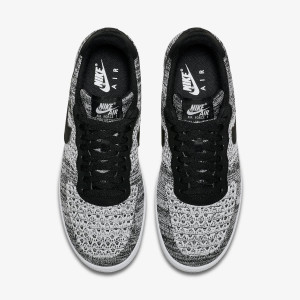 Кросівки Nike Air Force 1 Flyknit 2.0 AV3042-001 (Оригінал)