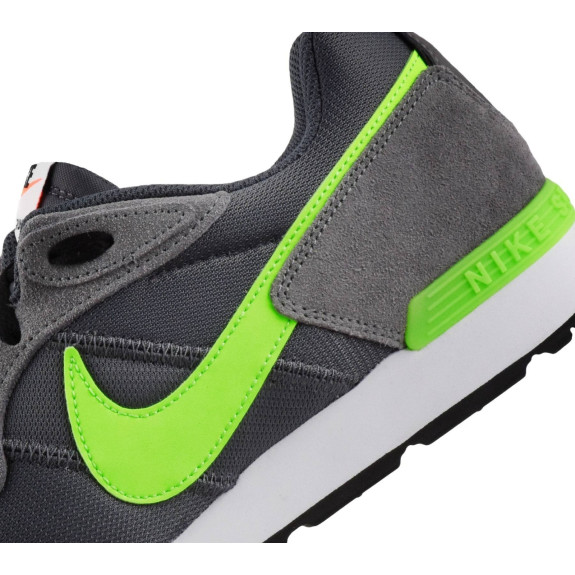 Кроссовки Nike Venture Runner CK2944-009 (Оригинал) - фото №3 Кроссовки Nike Venture Runner CK2944-009 (Оригинал) - фото №3