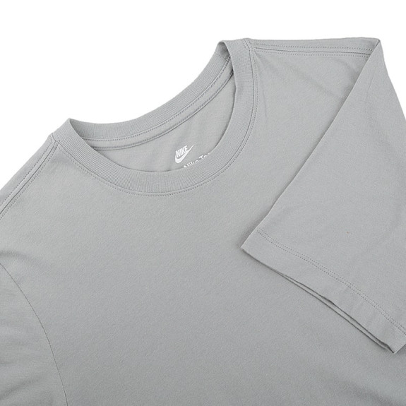 Футболка Nike Men NSW Tee Reverse Ssnlty 2 DD3471-077 (Оригінал) - фото №2 Футболка Nike Men NSW Tee Reverse Ssnlty 2 DD3471-077 (Оригінал) - фото №2