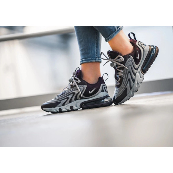 Кроссовки Nike Air Max 270 React Eng CK2595-600 (Оригинал) - фото №2