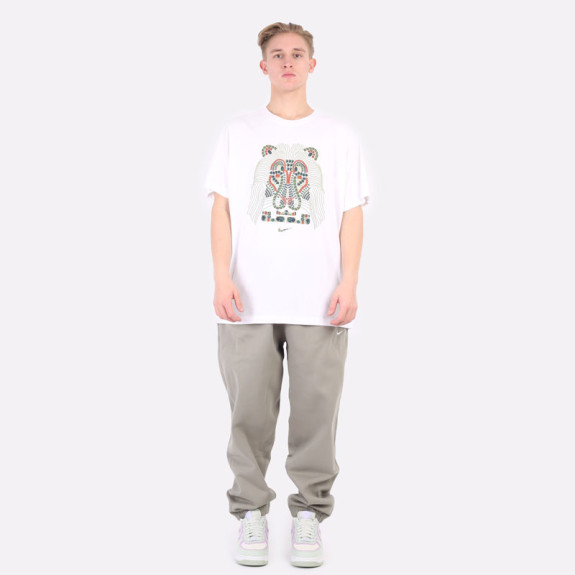 Футболка Nike Lebron "Strive For Greatness" White DM2467-100 (Оригінал) Футболка Nike Lebron "Strive For Greatness" White DM2467-100 (Оригінал)