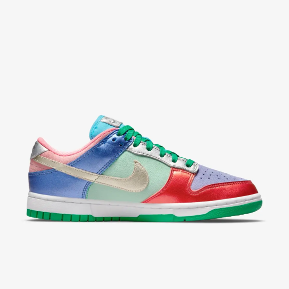 Кроссовки Nike W Dunk Low Se DN0855-600 (Оригинал) - фото №3