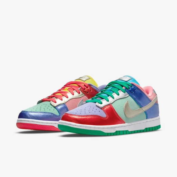 Кроссовки Nike W Dunk Low Se DN0855-600 (Оригинал) - фото №4