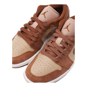 Женские Кроссовки Women Air Jordan 1 Low Se Fj3453-200 (Оригинал)