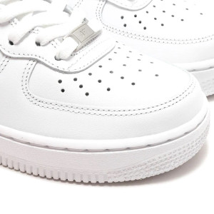 Женские Кроссовки Nike Air Force 1 Mid Triple White DD9625-100 (Оригінал)